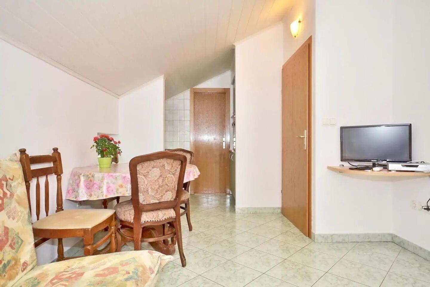Apartment Toma Omiš Exterior foto